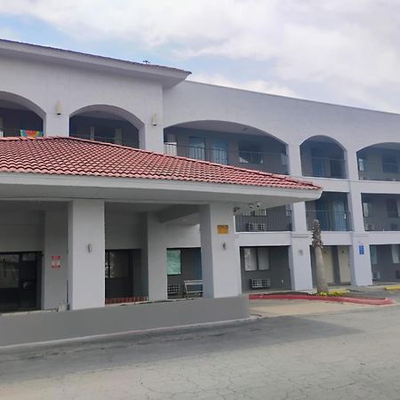 Hallmark Inn And Suites San Antonio Luaran gambar
