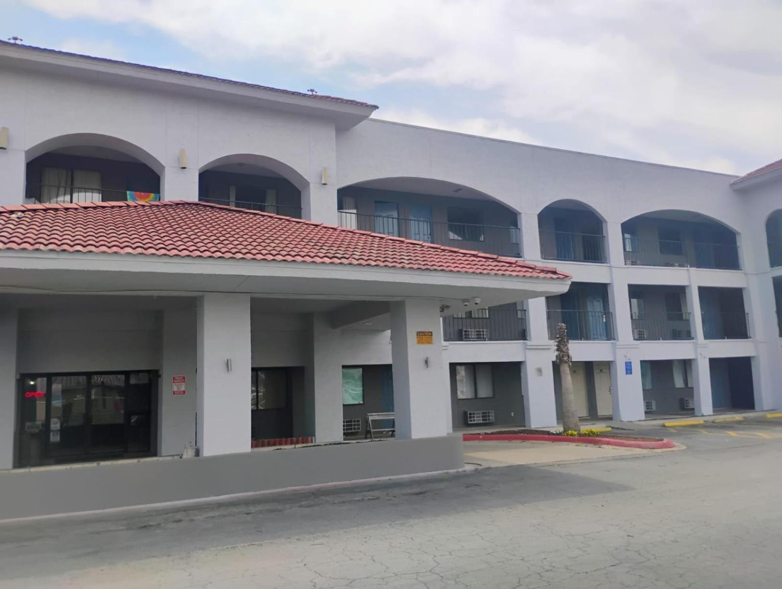 Hallmark Inn And Suites San Antonio Luaran gambar